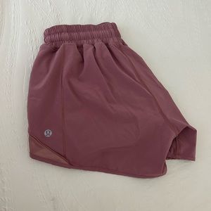 Lululemon hotty hot shorts size 4